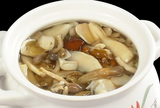 黄油菌汤的家常做法
