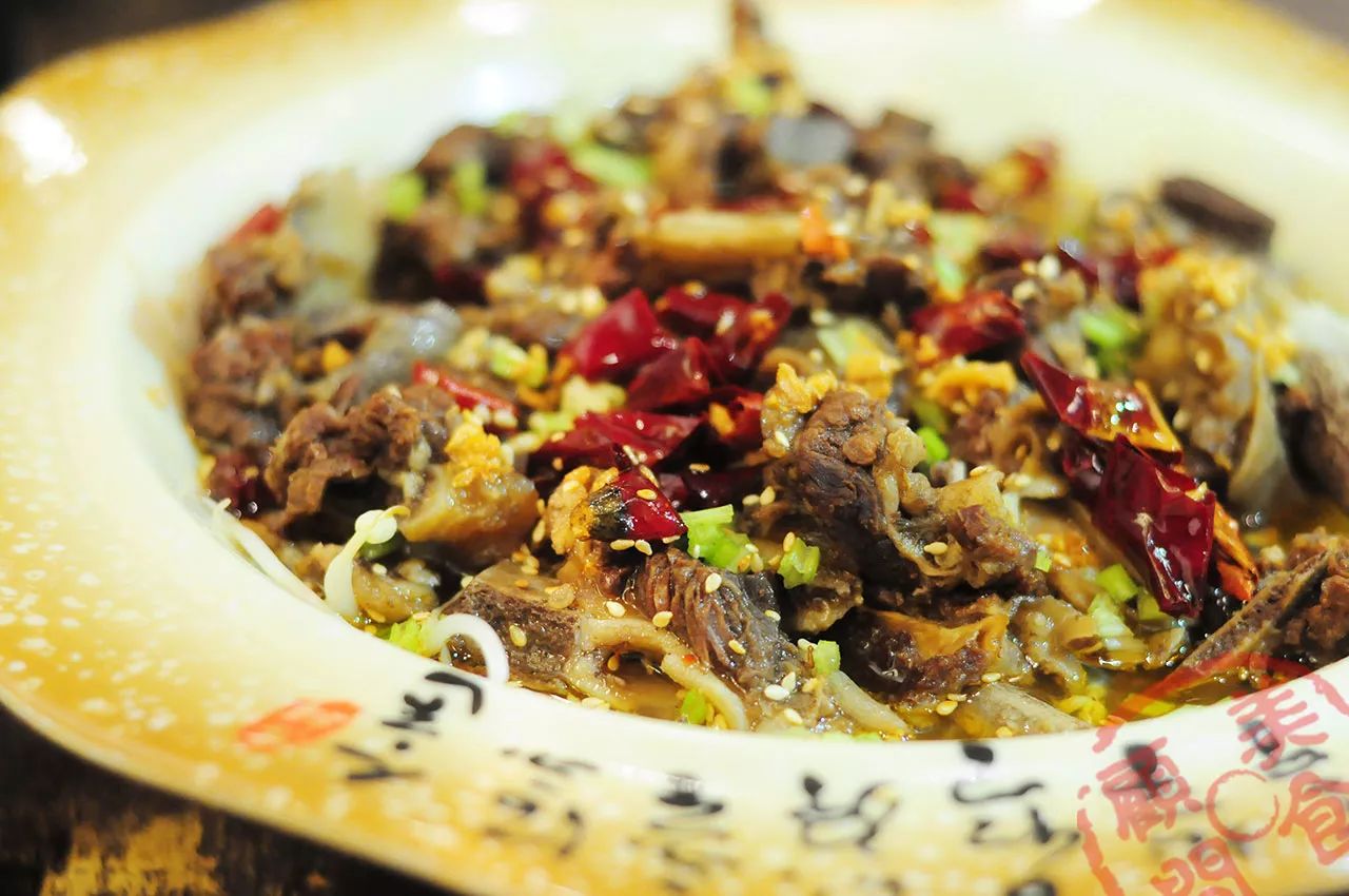 牛排骨加酸菜的做法