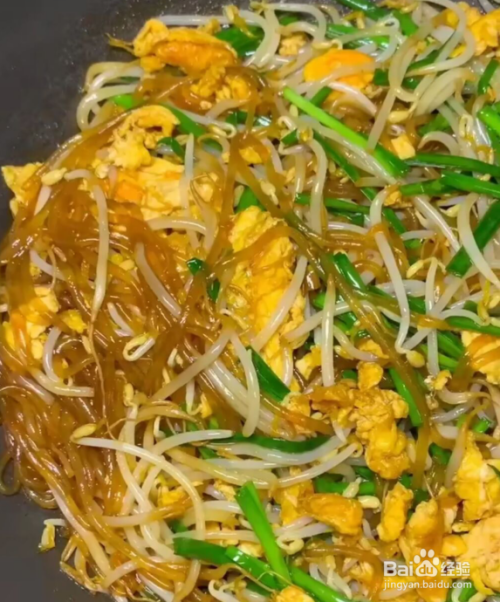 鸡蛋豆芽小炒的做法
