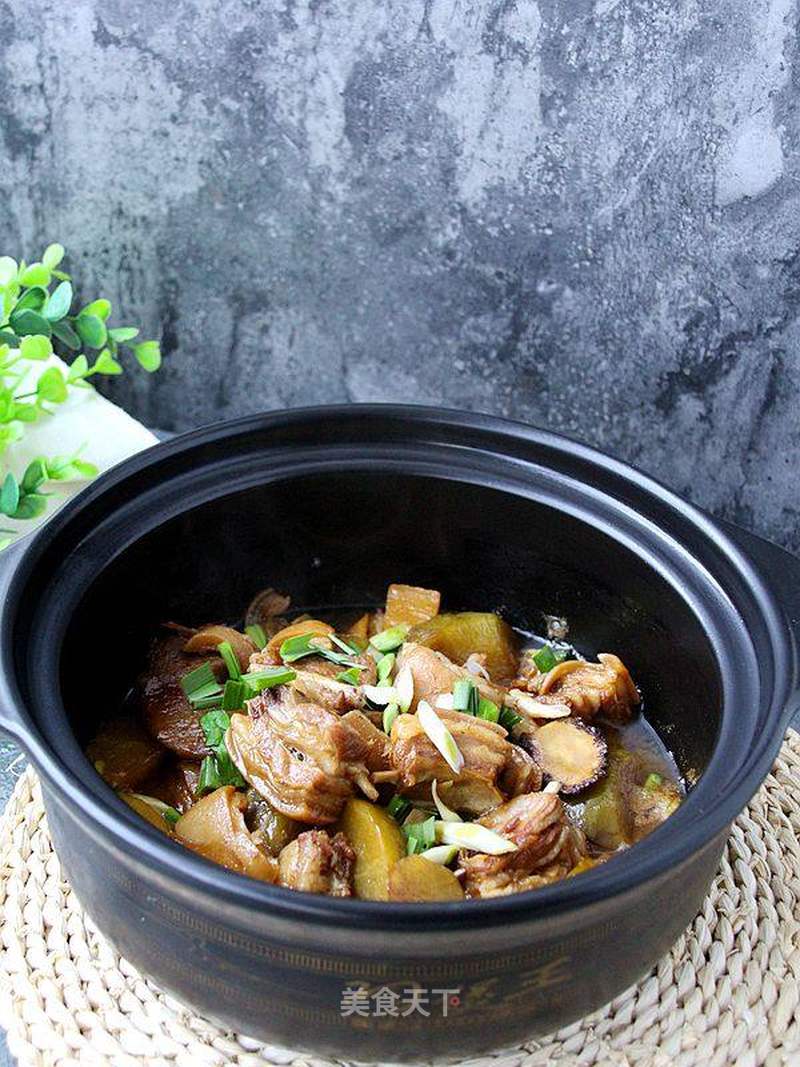砂锅焖排骨扁豆汤的做法