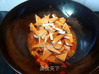 小炒酱肉片豆腐的做法窍门