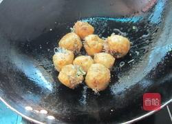 红烧海鲜酿豆腐的做法