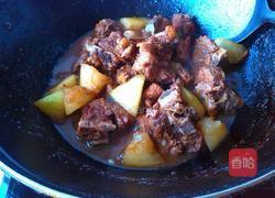 冬瓜烧排骨和饼子的做法