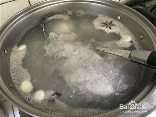 烧排骨玉米香菇汤的做法