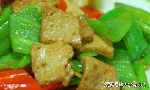 尖椒青岩豆腐的做法