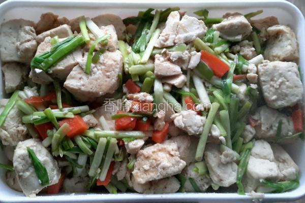 蒜苗炒豆腐的做法家常