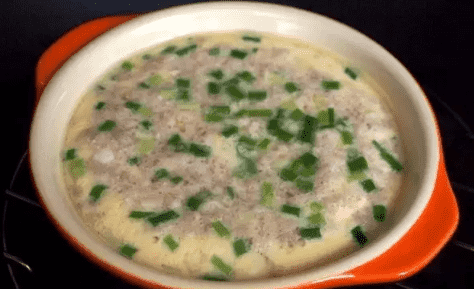 鸡蛋肉末焖饭做法图解