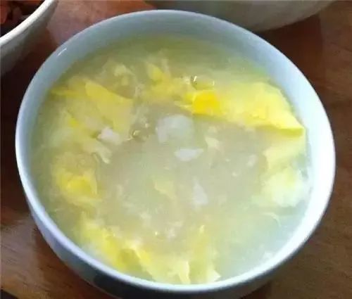 小孩鸡蛋面汤做法视频
