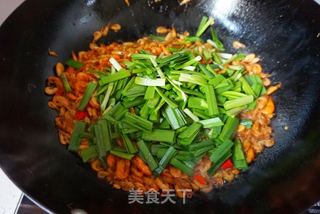 河虾炒韭菜做法