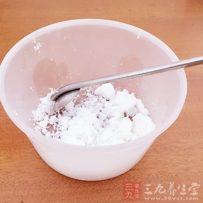 甜酒鸡蛋和面粉的做法