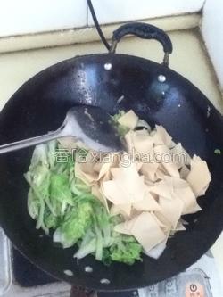 干豆腐卷圆豆腐的做法
