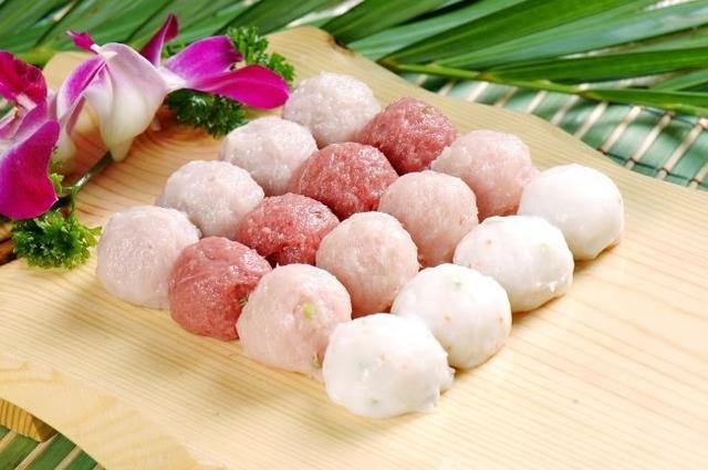 火锅夹心丸子鱼饼的做法