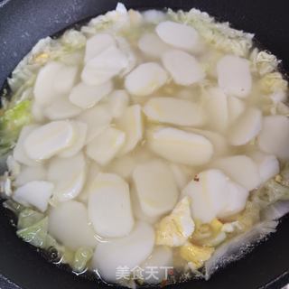 白菜炒汤年糕的做法