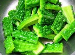 苦瓜排骨香菜汤的做法