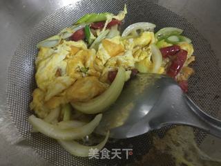 鸡蛋榨菜做汤的做法