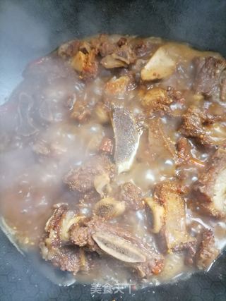 卤牛排骨的做法红烧牛排