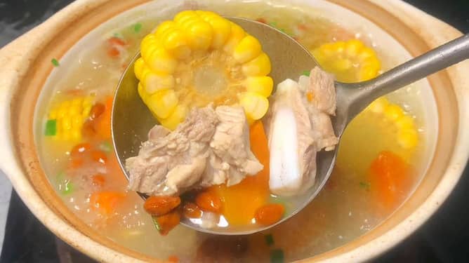 排骨玉米汤的做法配料
