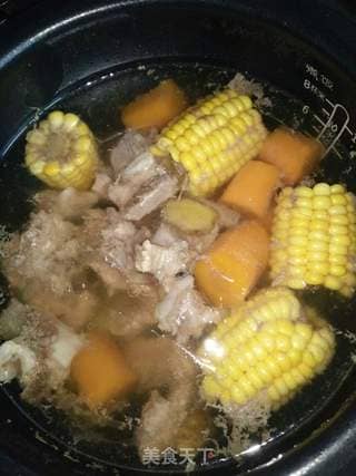 排骨玉米汤的做法配料