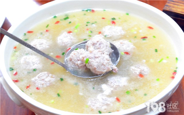 湖南汽锅肉丸汤做法