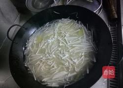 粉条炖豆腐炖肉的做法