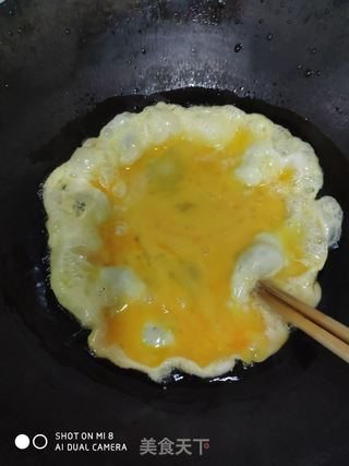 马蹄酱炒鸡蛋的做法