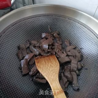 菠菜猪血豆腐的做法