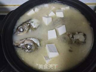鱼头豆腐土豆汤的做法