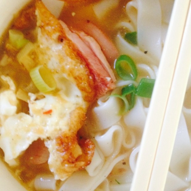榨菜鸡蛋米粉做法