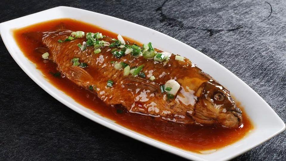 红烧鱼粘土的做法视频