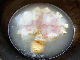 豆腐白菜鸡腿汤的做法