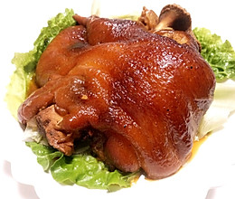 安康鱼肘的做法