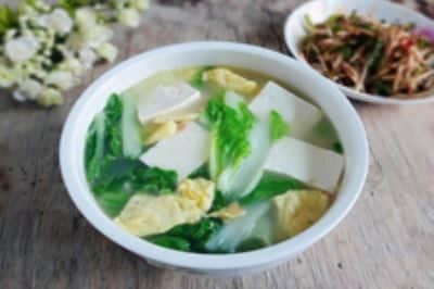 豆腐白菜葱汤的做法