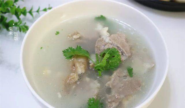 清炖牛排一汤的做法
