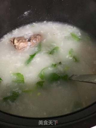 枸杞排骨粥的做法大全