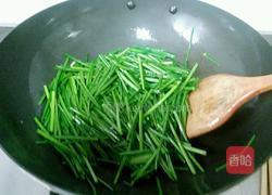 韭菜苔炒肉丝的做法