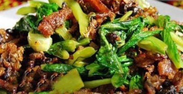 豆豉鱼炒腐竹的做法
