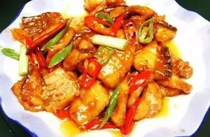 赣南丝瓜小炒鱼的做法