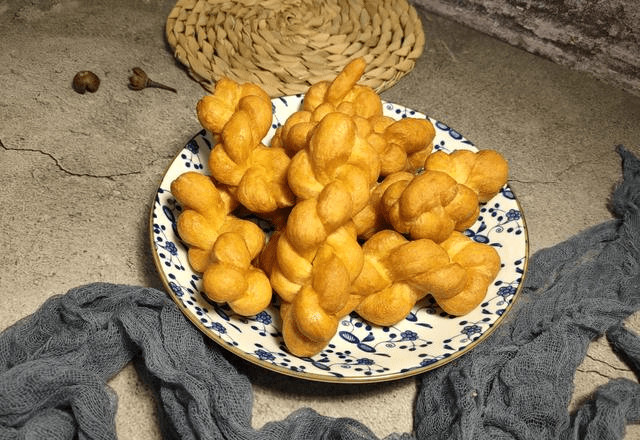 鸡蛋和麻花家常做法窍门