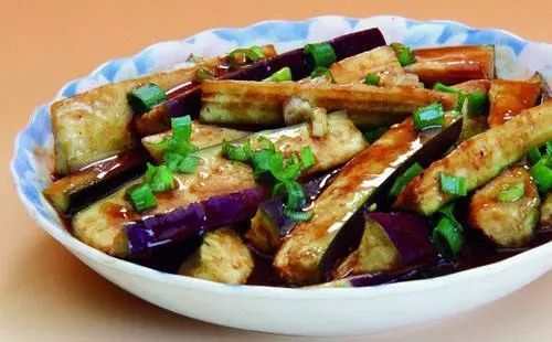 茄子炒油豆腐的做法