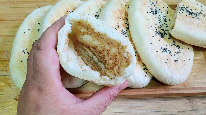 大饼夹菜的做法