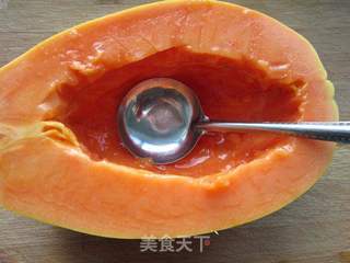 木瓜虾仁蜂蜜汤的做法