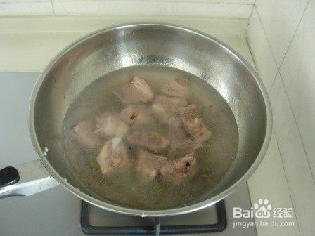 冬瓜排骨汤铁锅的做法