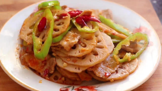 卤豆腐莲藕炒好吃的做法