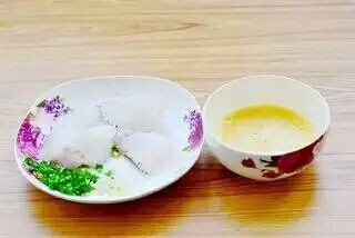 吃剩的鱼做鱼饼的做法