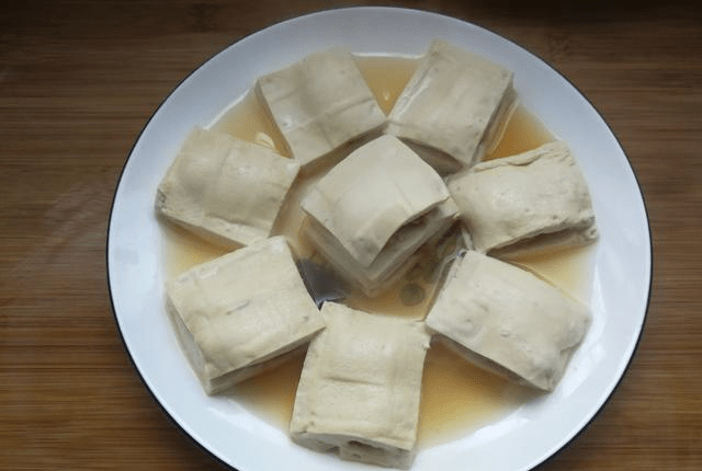 南方炖油炸豆腐的做法