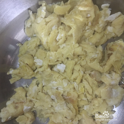 鸡蛋豆腐鸡爪煮的做法