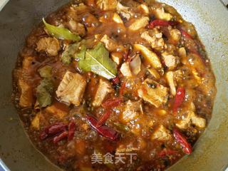 大铁锅麻辣排骨的做法