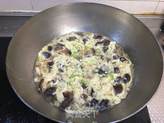 鸡蛋油饭汤的做法