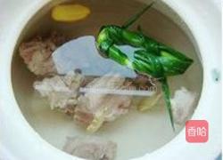西瓜骨头汤的做法