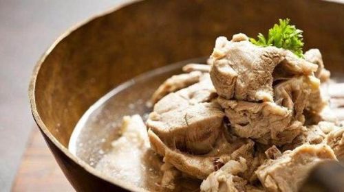 羊肉炖炸豆腐的做法